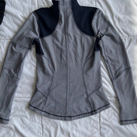 Lululemon Checkered Pattern Defined Jacket Women’s Size 4 - Picture 5 of 5
